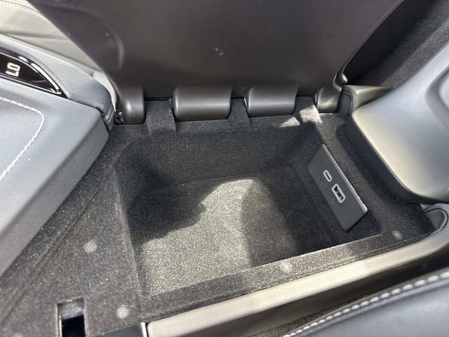 Used 2024 Chevrolet Corvette Stingray Preferred Conv w/ Z51 Performance Package RWD image 33