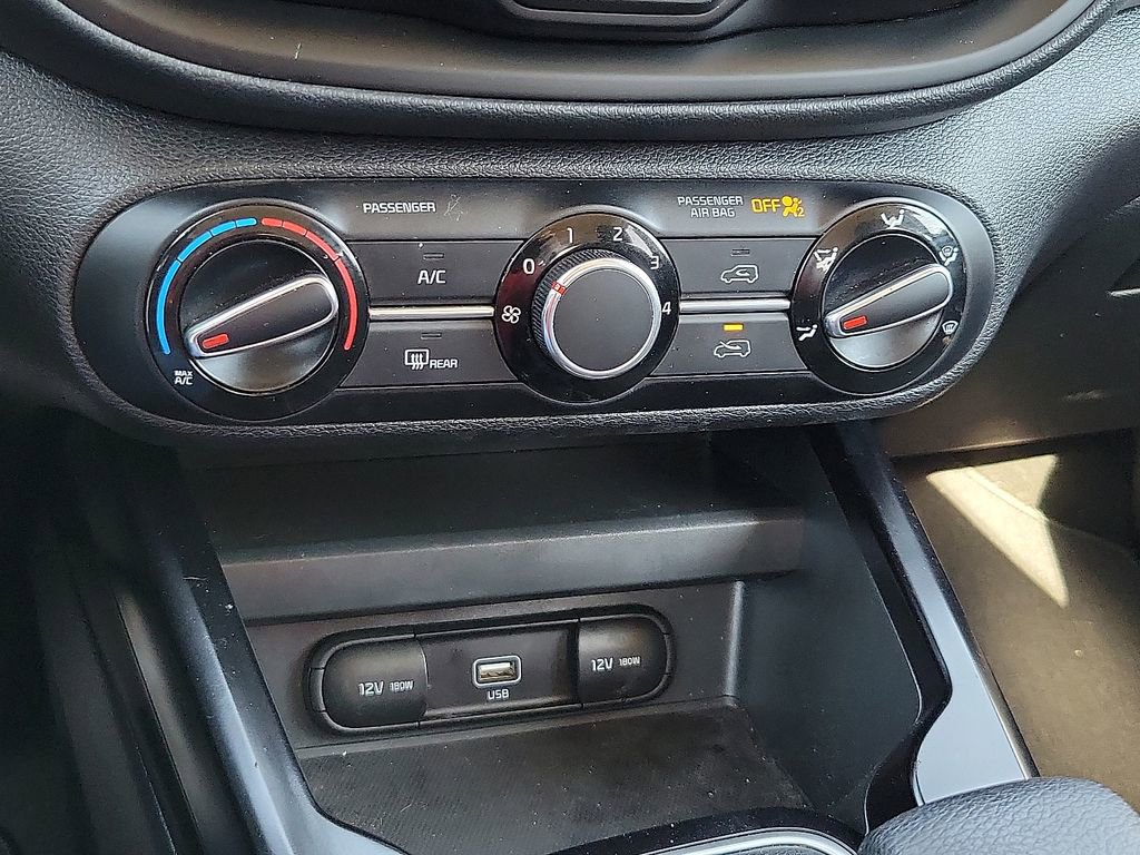 Used 2020 Kia Soul S image 16
