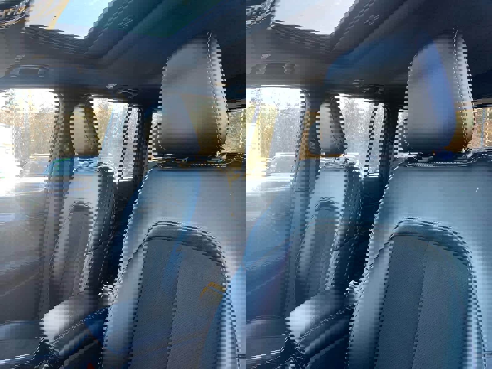 Used 2023 Jeep Grand Cherokee Altitude image 13