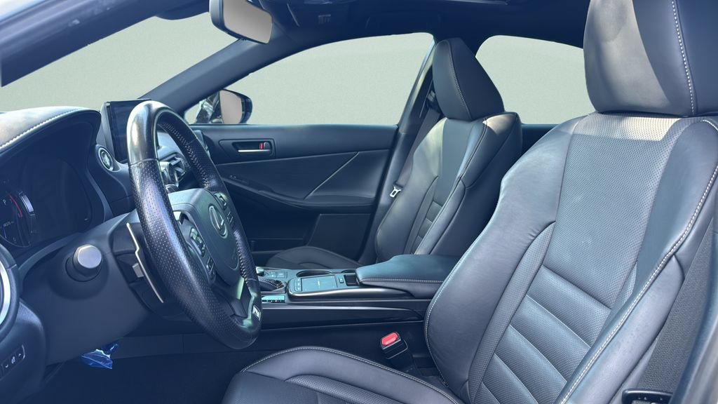 Used 2021 Lexus IS 350 F Sport w/ Navigation Package RWD image 11