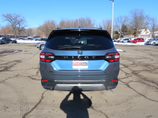 New 2026 Honda Pilot Touring image 5