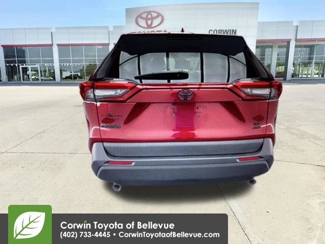 Used 2023 Toyota RAV4 LE image 15