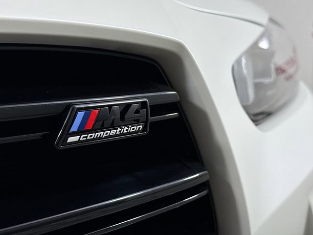 Used 2025 BMW M4 xDrive Competition w/ Executive Package image 3