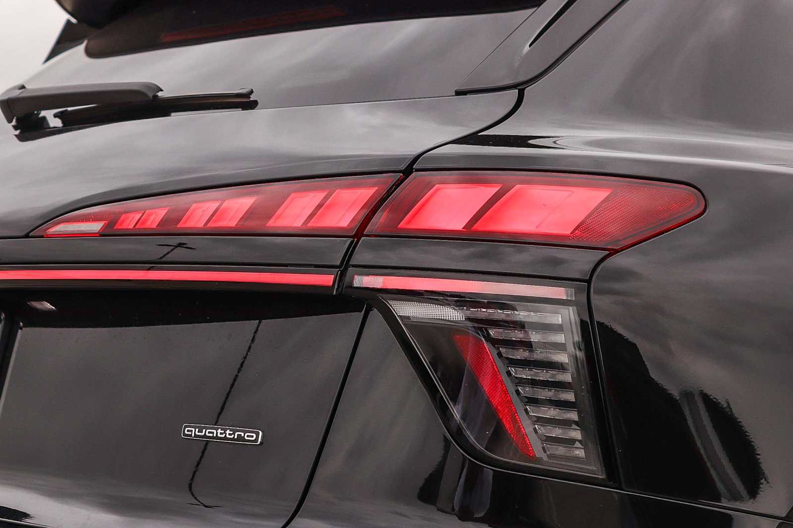 New 2026 Audi Q3 quattro 2.0T AWD/4WD image 10