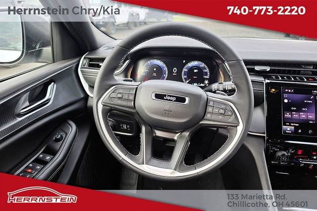 New 2026 Jeep Grand Cherokee Laredo image 7