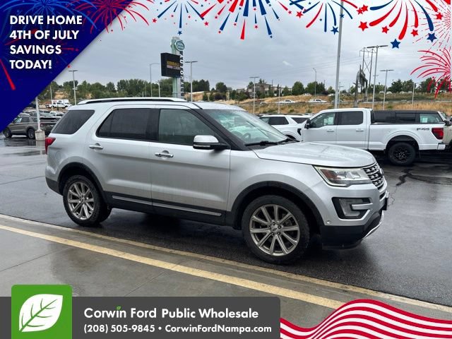 Used 2017 Ford Explorer Limited w/ Equipment Group 303A AWD/4WD image 9