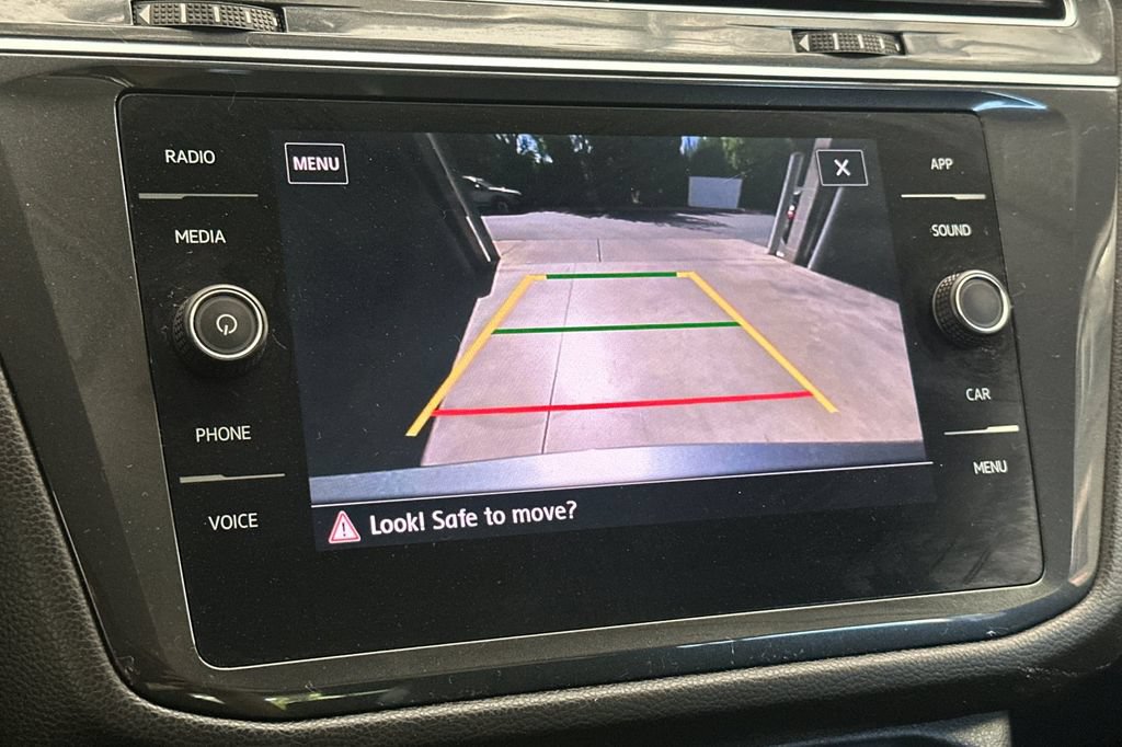 Used 2019 Volkswagen Tiguan SE AWD/4WD image 20