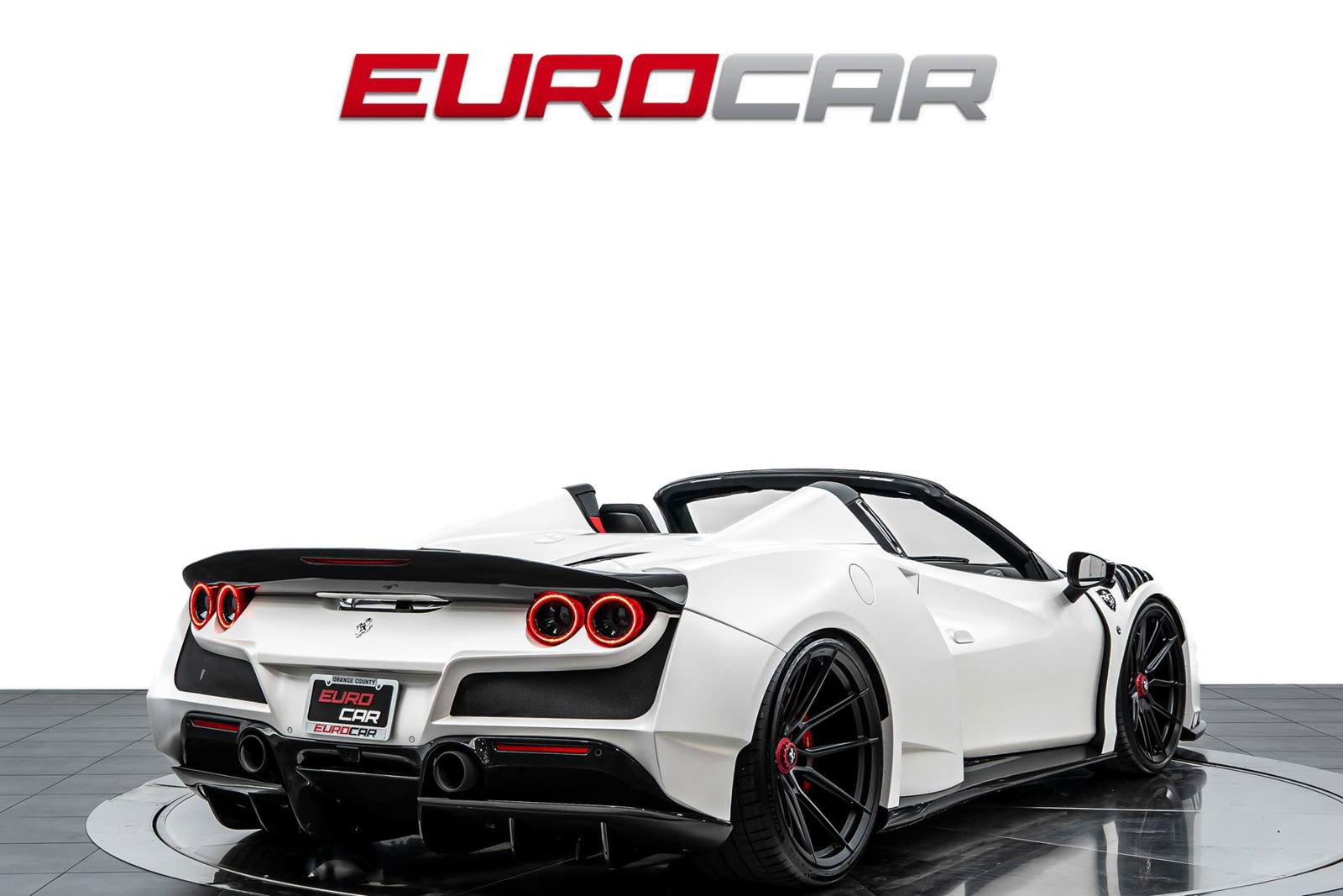Used 2022 Ferrari F8 Tributo RWD image 6