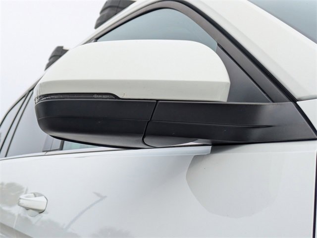 Used 2019 Volkswagen Atlas SE w/ Towing Package image 12