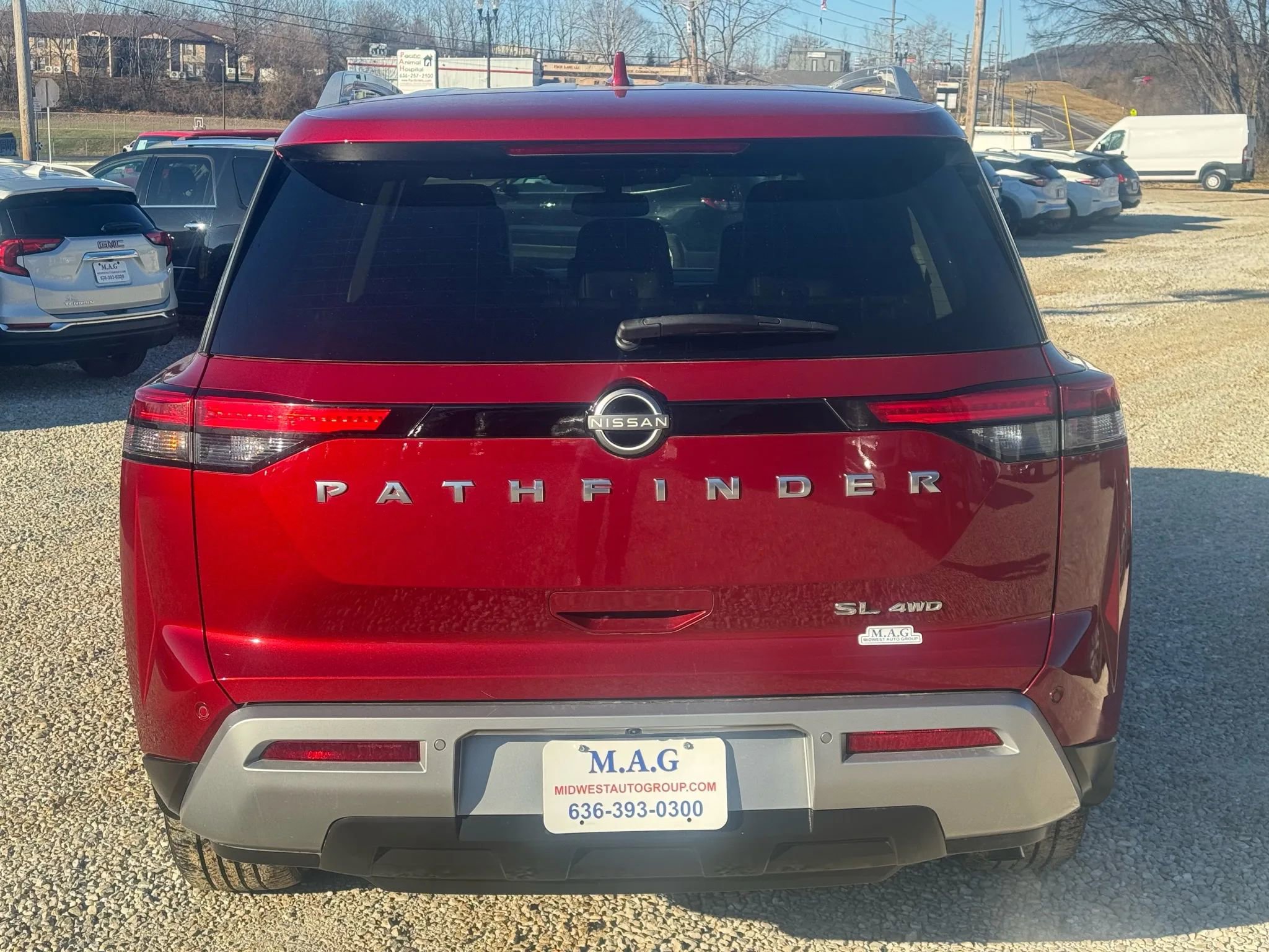 Used 2022 Nissan Pathfinder SL image 4