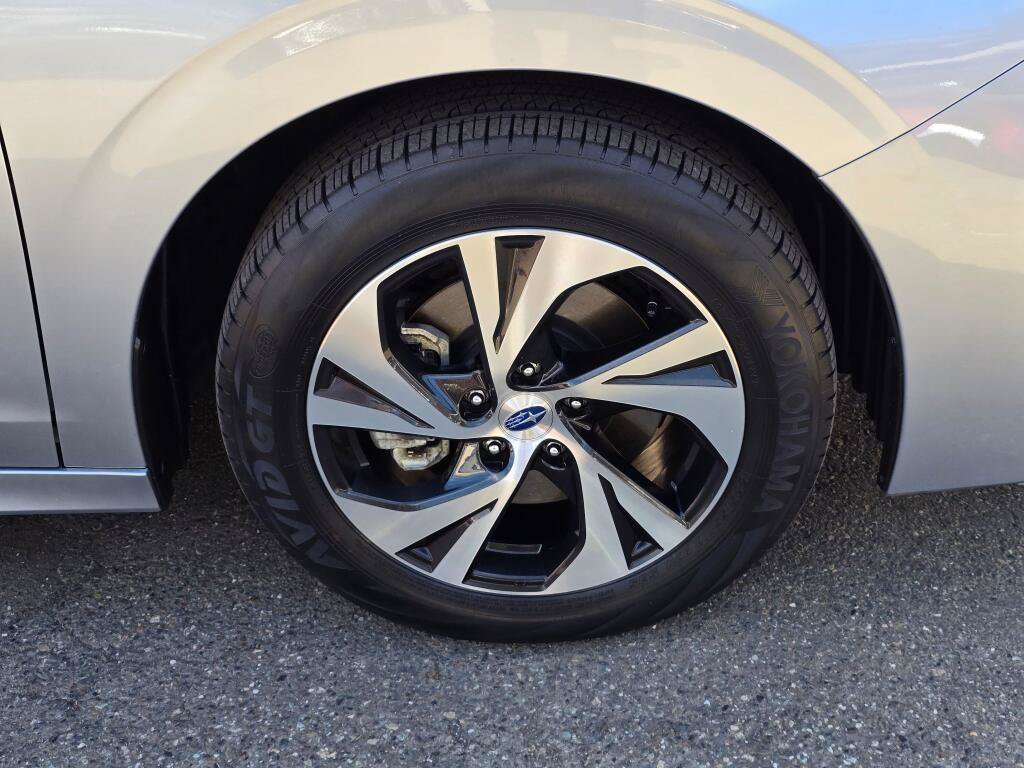 Certified 2024 Subaru Legacy Premium AWD/4WD image 9