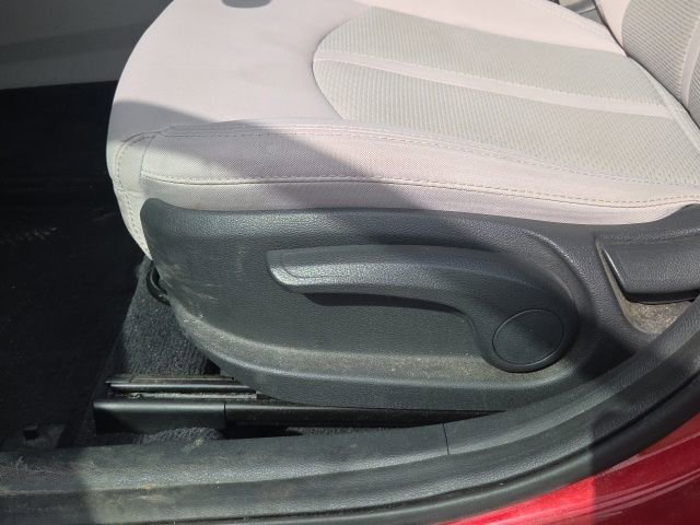 Used 2016 Hyundai Sonata SE FWD image 22