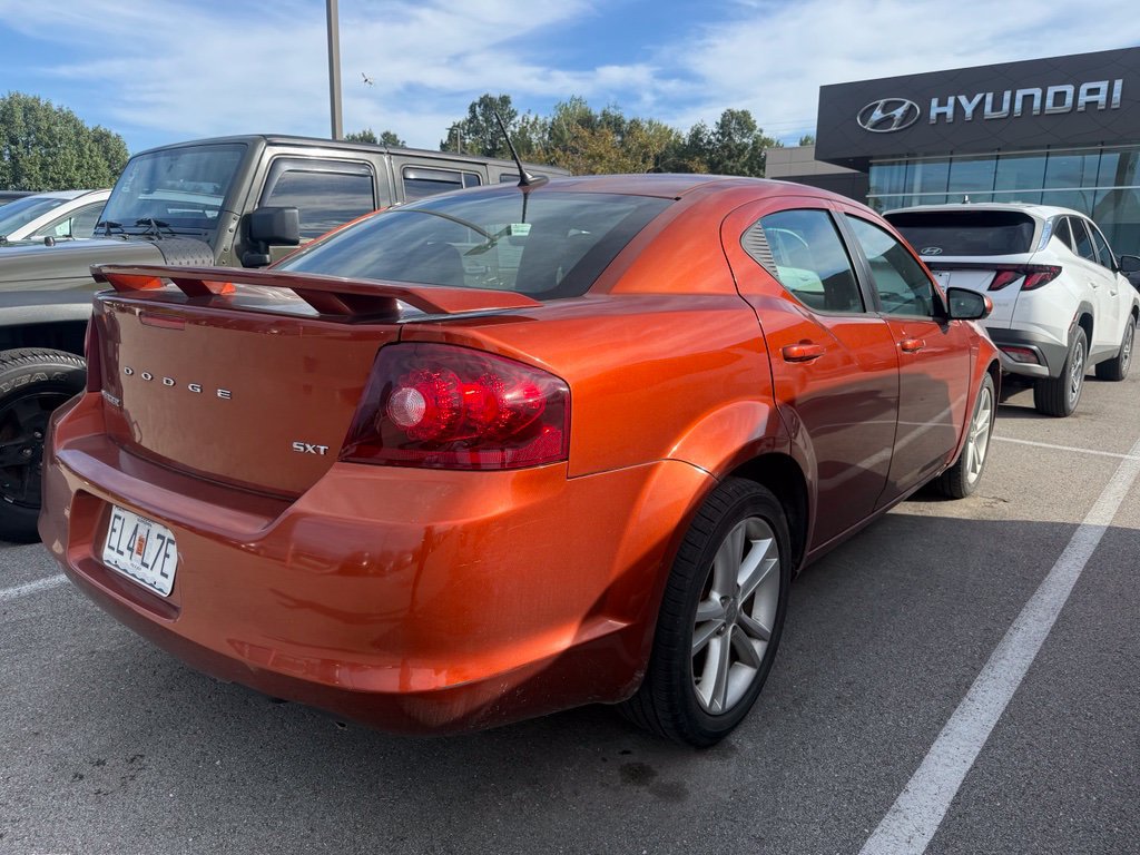 Used 2012 Dodge Avenger SXT Plus w/ Sun/Sound Group FWD image 5