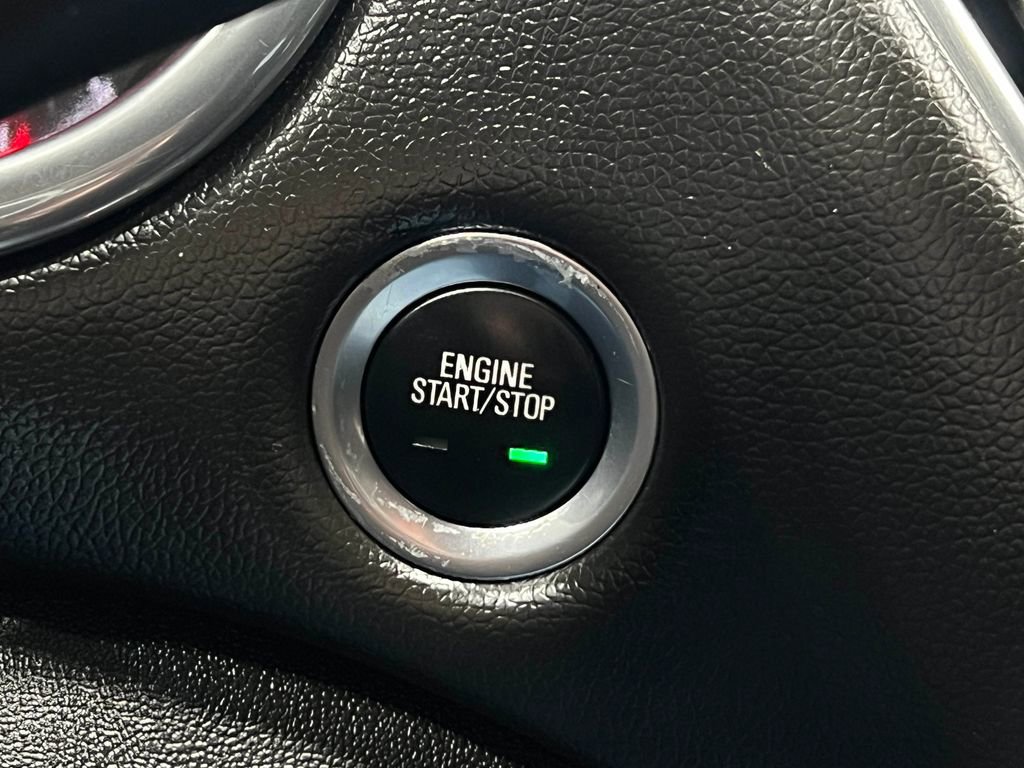 Used 2020 Chevrolet Malibu Premier image 23