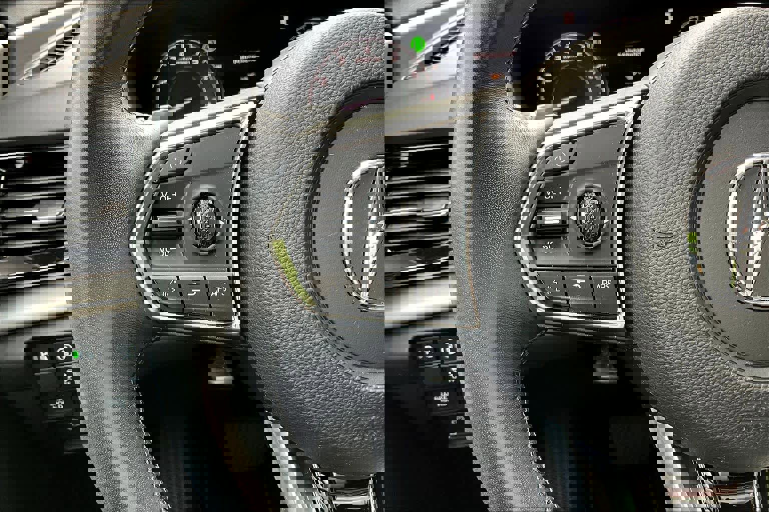 Certified 2024 Acura RDX SH-AWD w/ Technology Package image 22