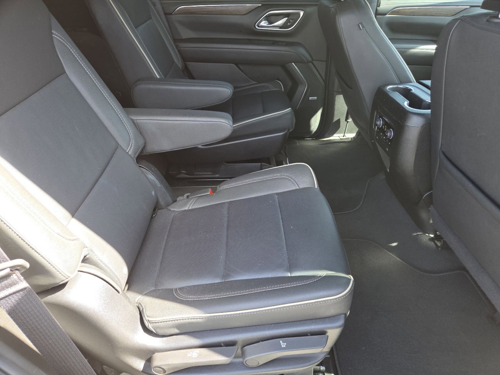 Used 2024 Chevrolet Tahoe Premier image 27