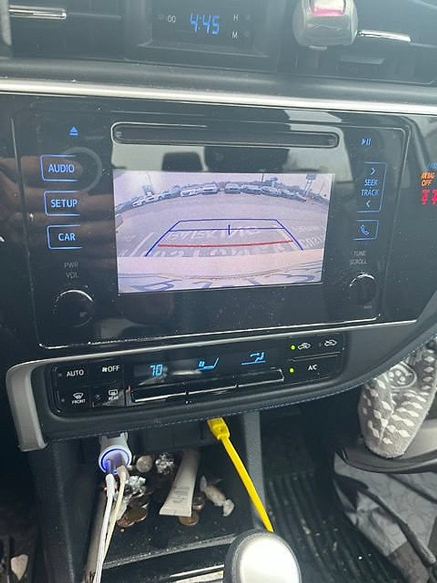 Used 2018 Toyota Corolla SE FWD image 31