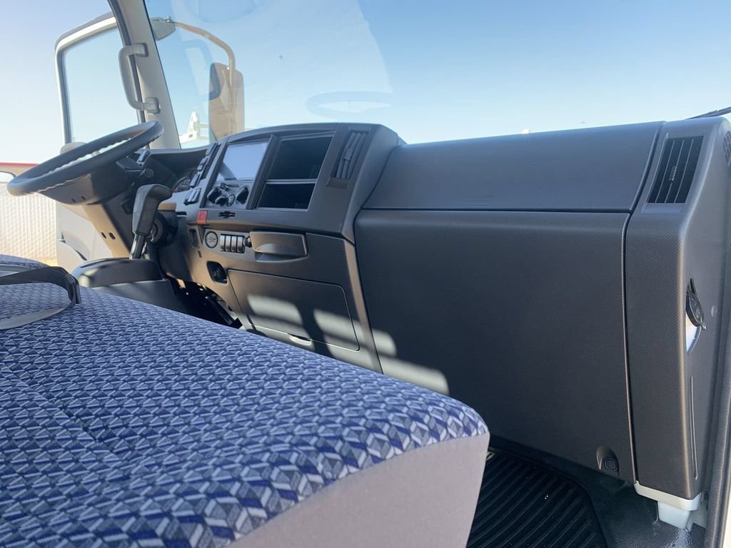New 2025 Chevrolet Low Cab Forward RWD image 27