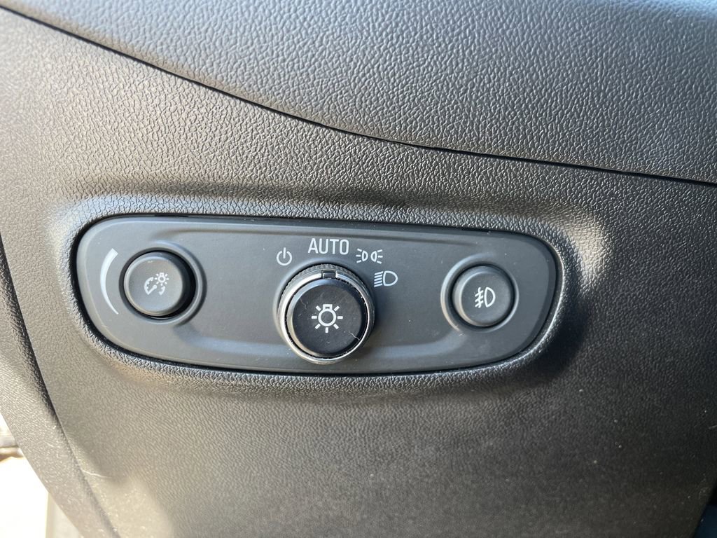 Used 2019 Chevrolet Equinox Premier FWD image 26