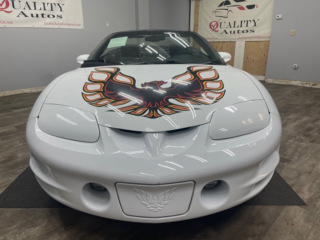 Used 2000 Pontiac Firebird Trans Am RWD image 1