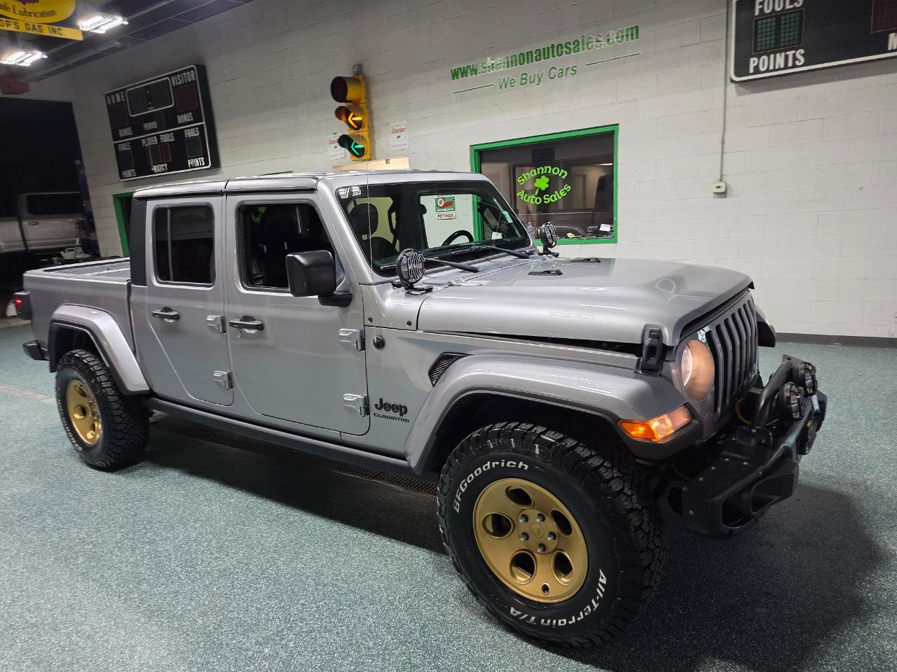 Used 2020 Jeep Gladiator Sport w/ Quick Order Package 24S AWD/4WD image 4