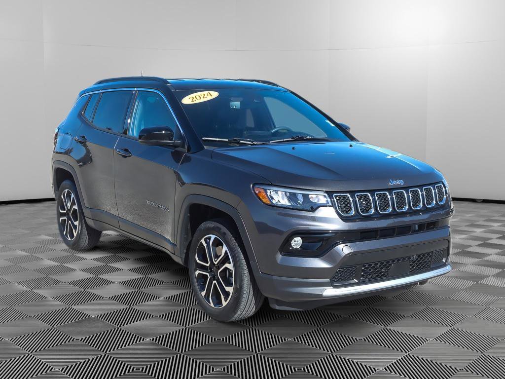 Used 2024 Jeep Compass Limited image 9