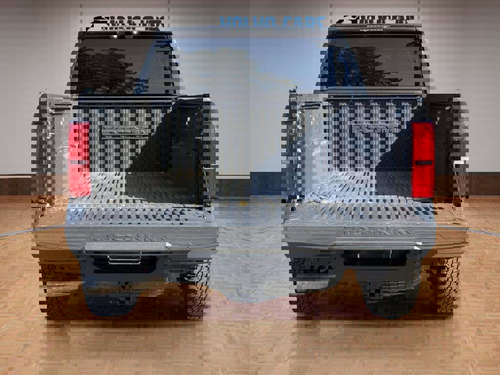 Used 2025 Toyota Tacoma TRD Off-Road image 13