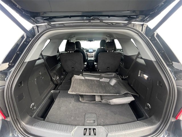 Used 2023 Ford Explorer XLT w/ Equipment Group 202A image 19