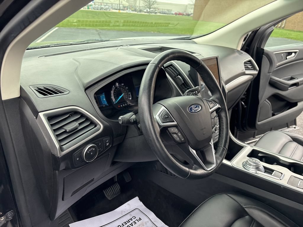 Used 2022 Ford Edge SEL w/ Convenience Package AWD/4WD image 32