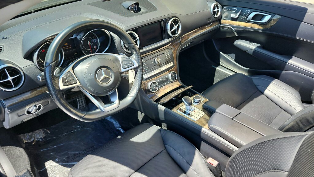 Used 2017 Mercedes-Benz SL 450 image 16