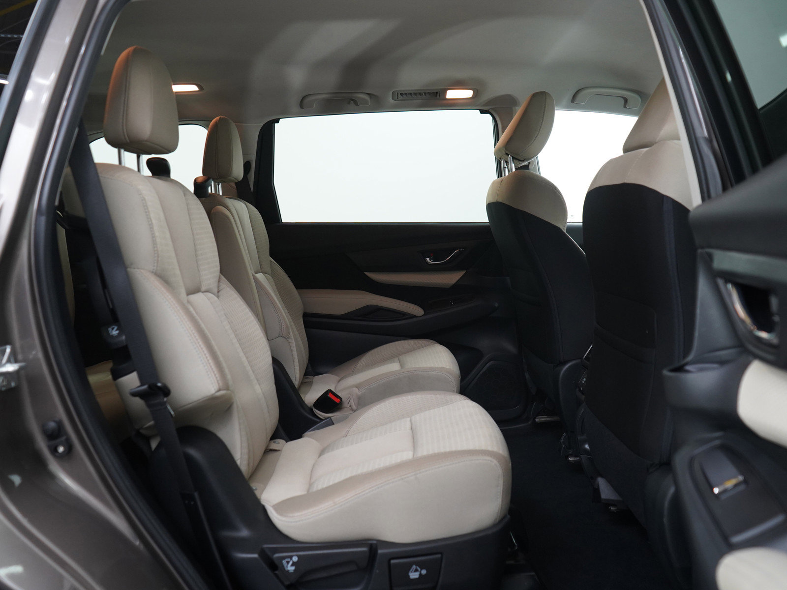 Used 2021 Subaru Ascent Premium image 12