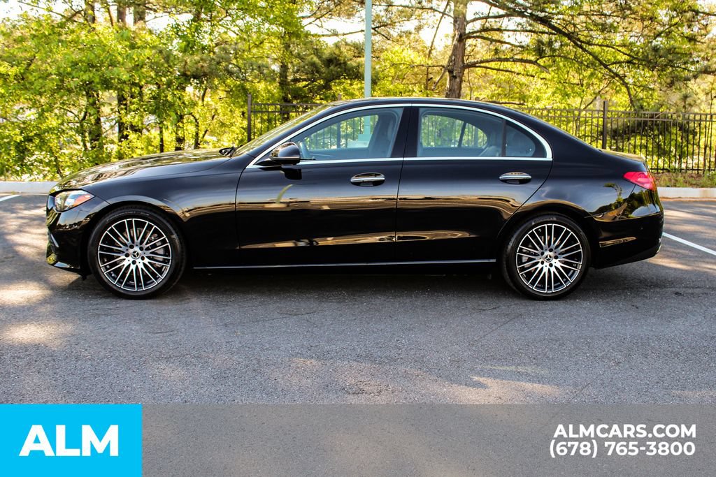 Used 2025 Mercedes-Benz C 300 Sedan image 6