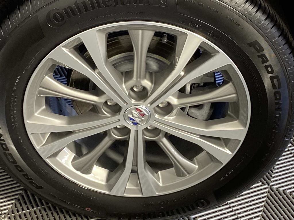 Used 2023 Buick Envision Preferred AWD/4WD image 29