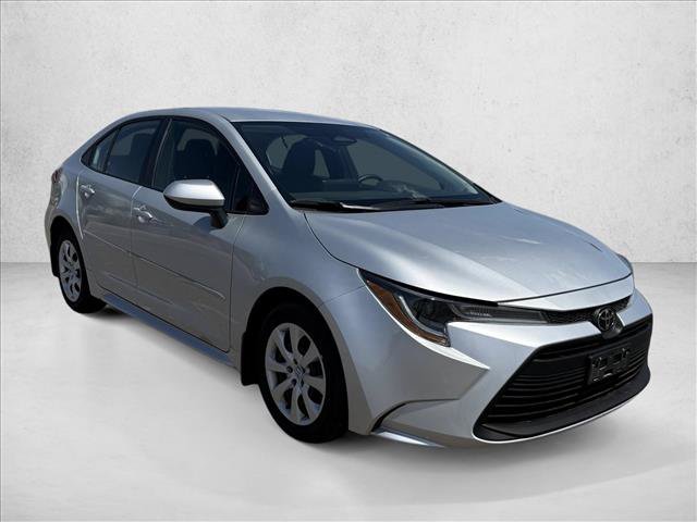 Used 2024 Toyota Corolla LE FWD image 3