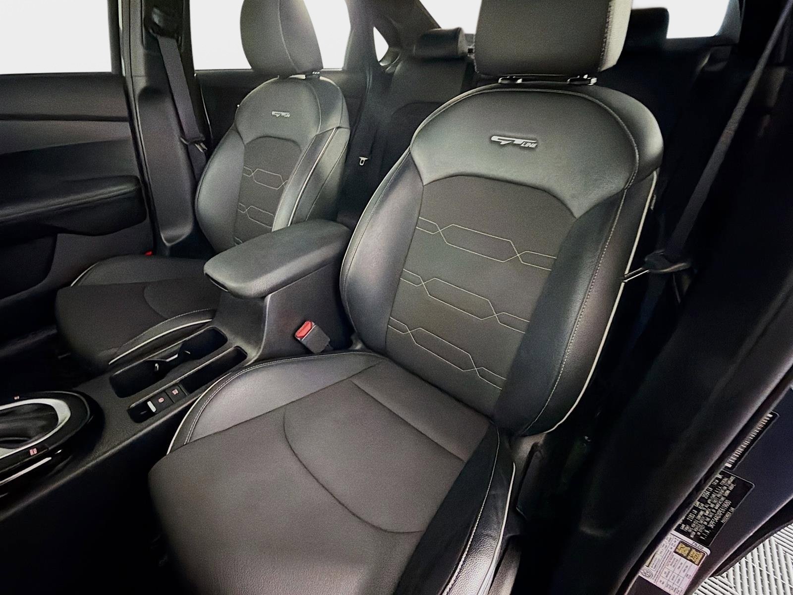 Certified 2023 Kia Forte GT-Line w/ GT-Line Technology Package image 11