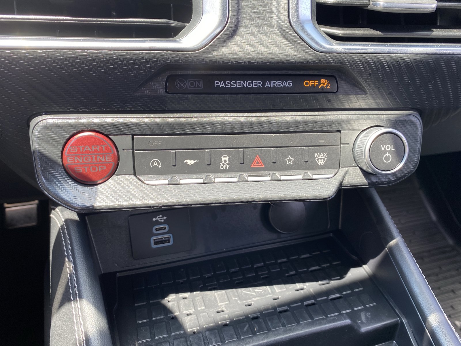 Used 2024 Ford Mustang Premium RWD image 18