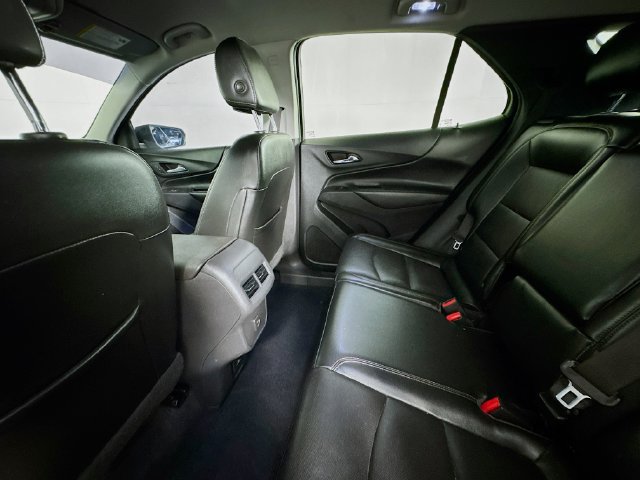 Used 2020 Chevrolet Equinox LT w/ Sport Edition FWD image 22