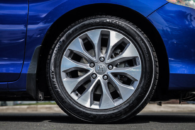 Used 2014 Honda Accord EX-L image 10