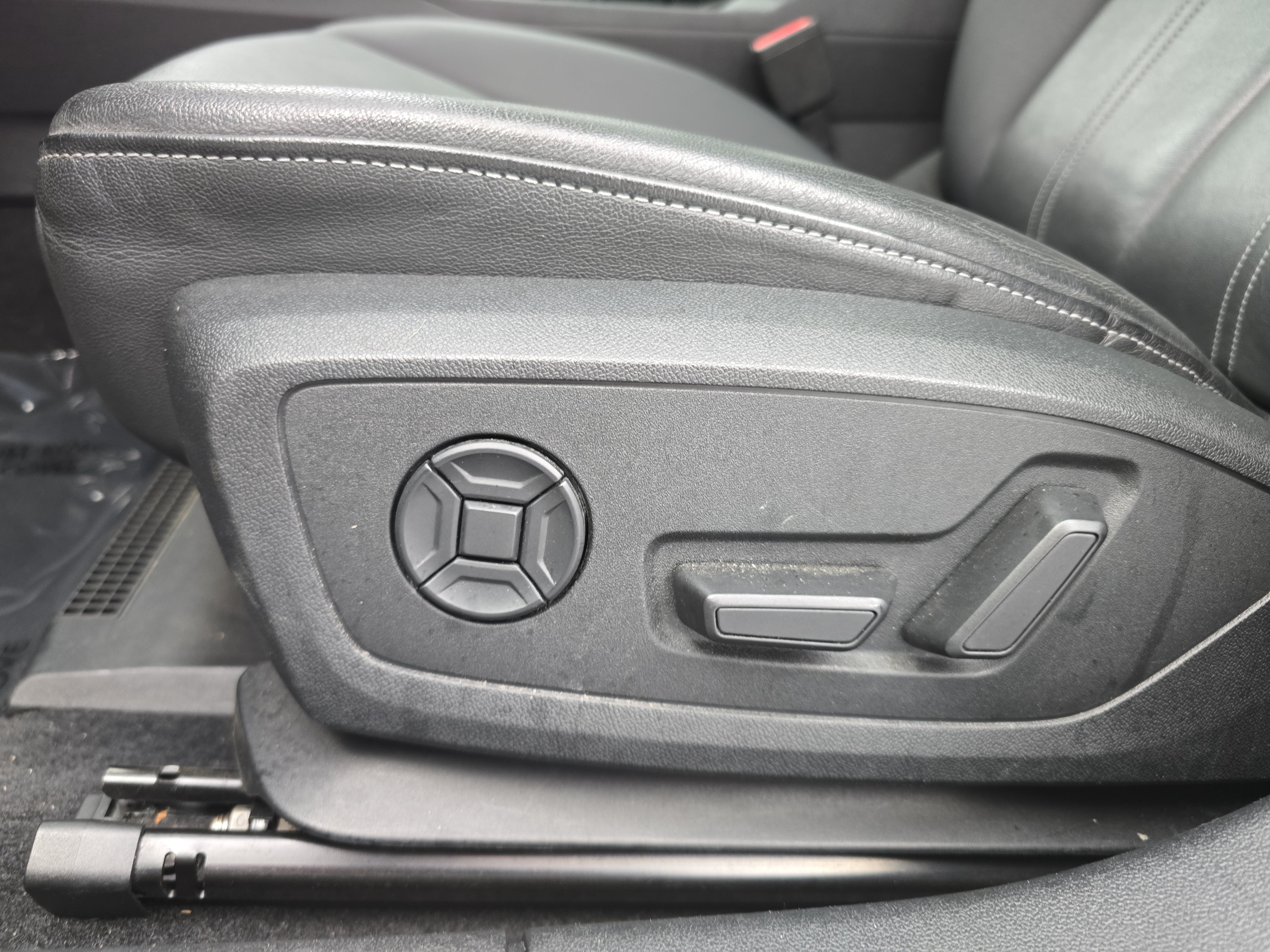 Used 2023 Audi A3 2.0T Premium FWD image 28