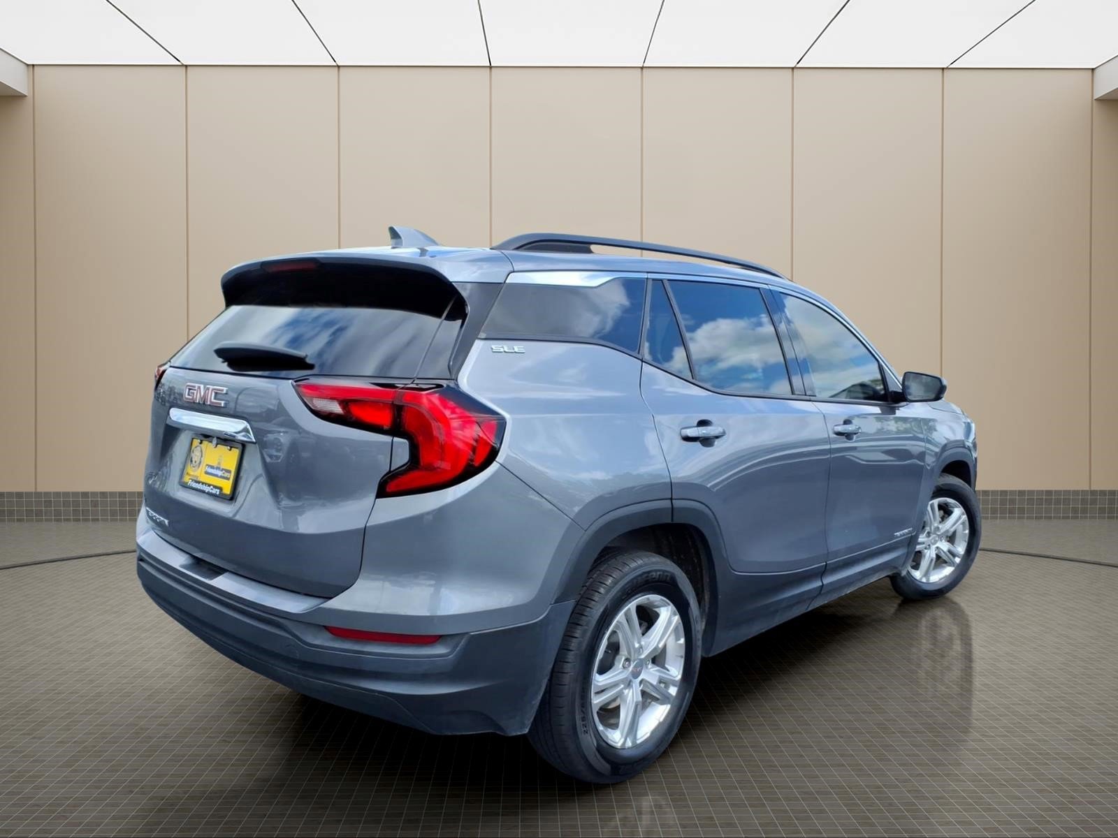 Used 2020 GMC Terrain SLE w/ Driver Convenience Package FWD image 6