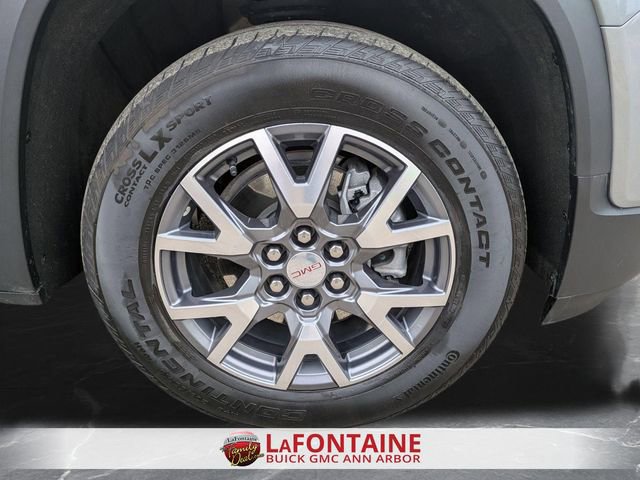 Certified 2023 GMC Acadia SLT w/ LPO, Floor Liner Package image 32