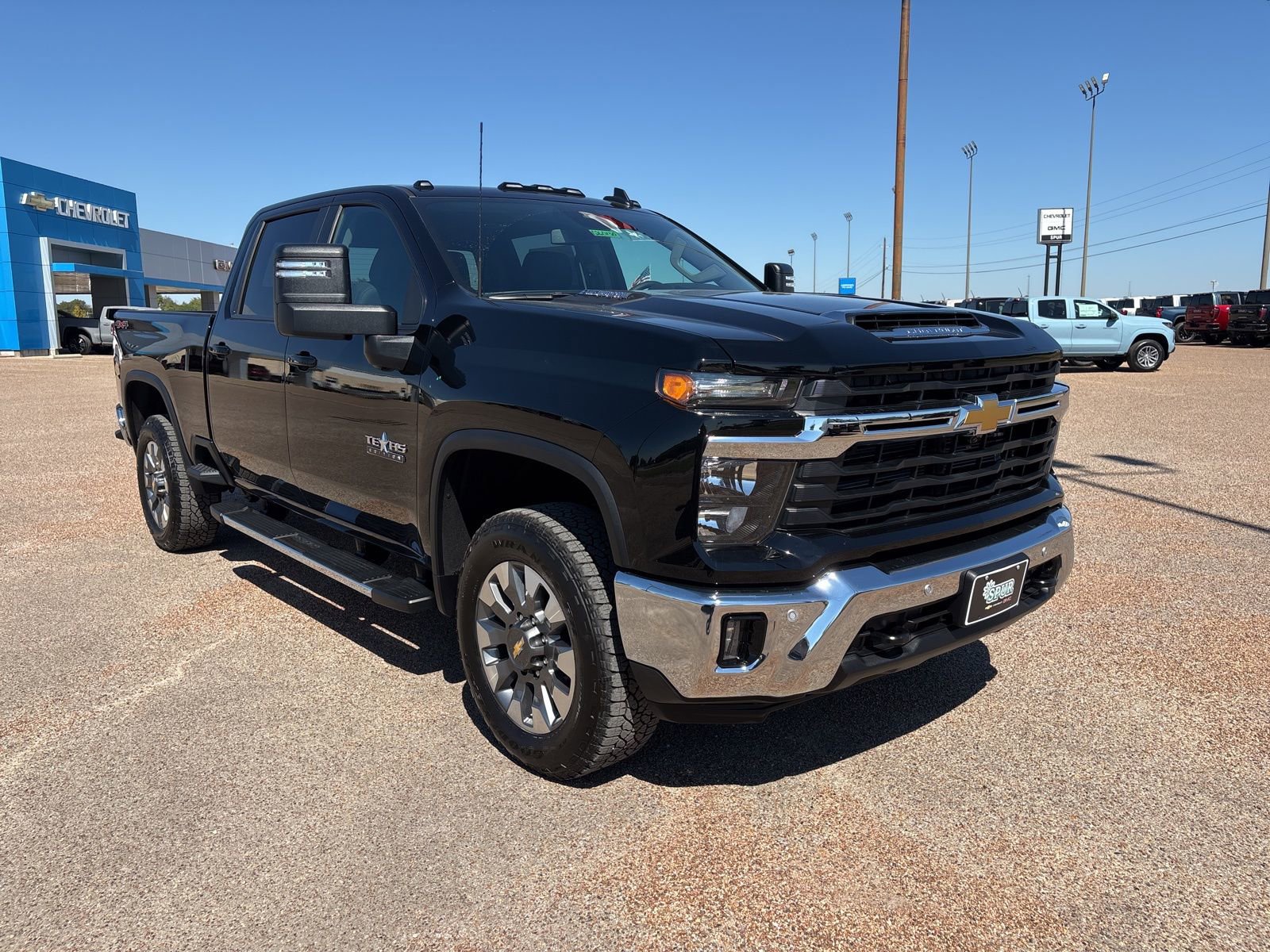 New 2026 Chevrolet Silverado 2500 LT w/ Texas Edition image 8
