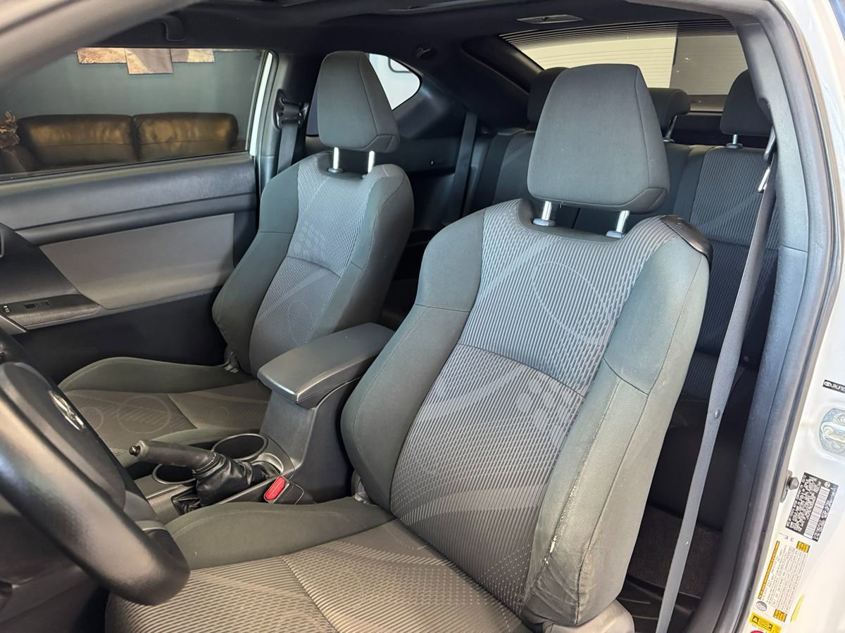 Used 2013 Scion tC FWD image 17