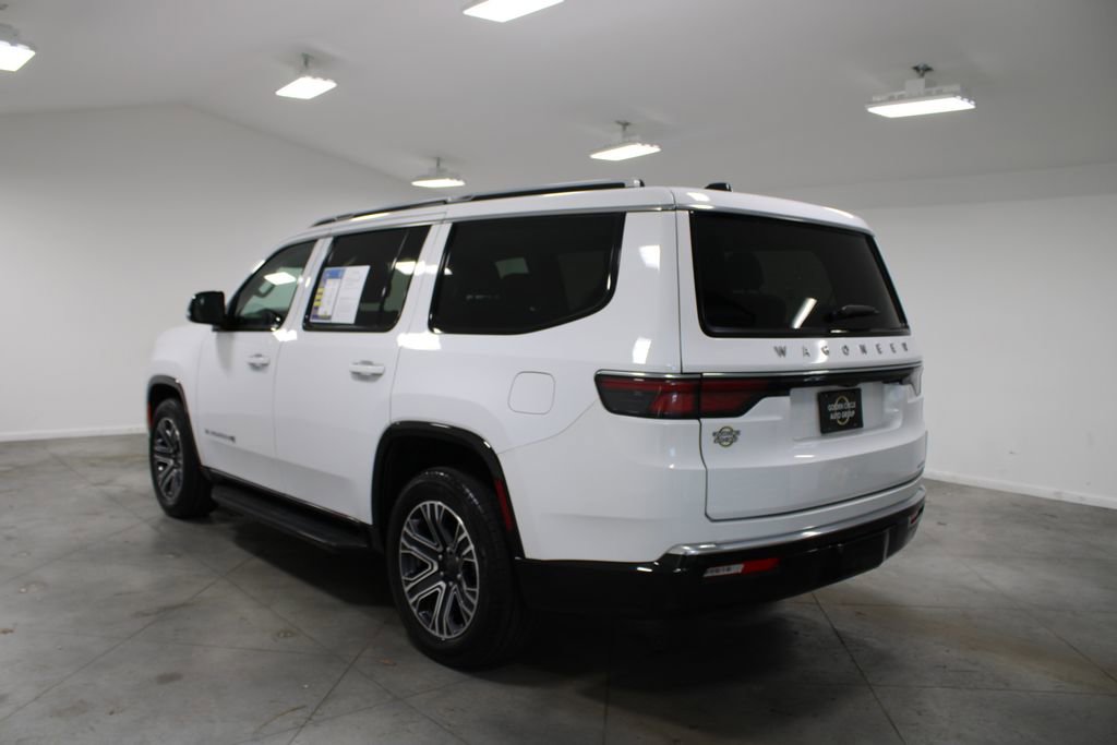 Used 2024 Jeep Wagoneer Series II image 7