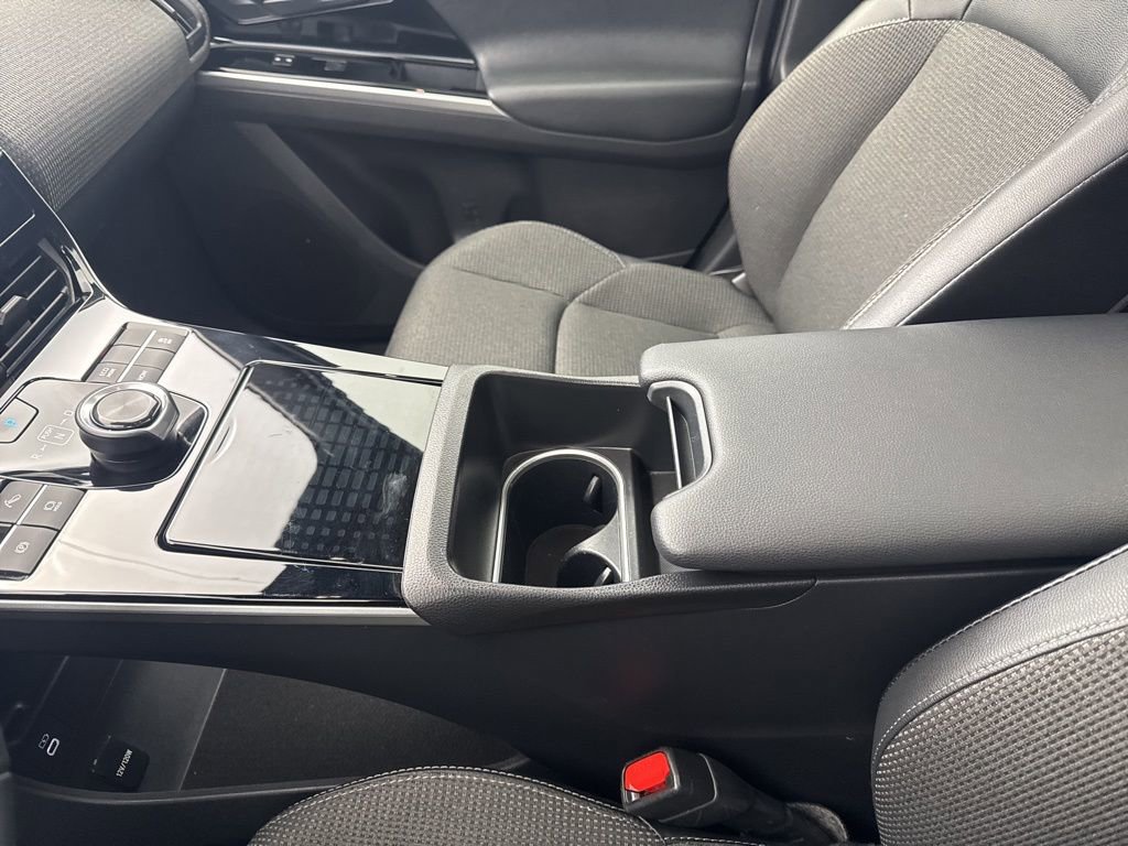 Used 2024 Toyota bZ4X XLE image 26