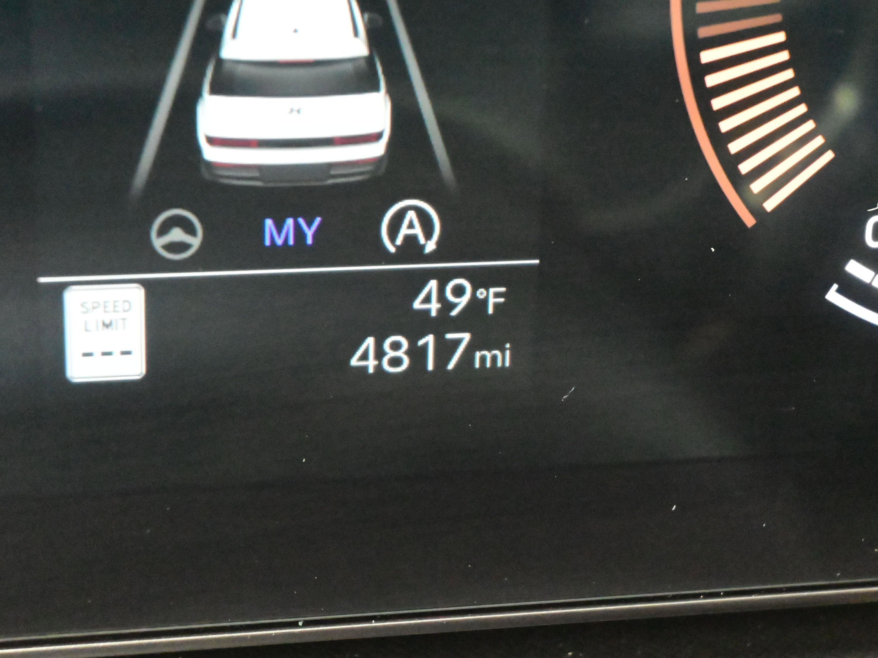 Certified 2026 Hyundai Santa Fe SE image 31