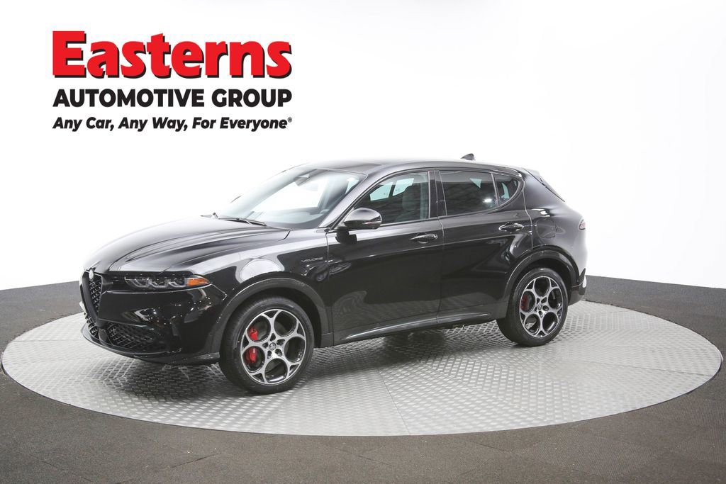 Used 2024 Alfa Romeo Tonale Veloce AWD/4WD image 55