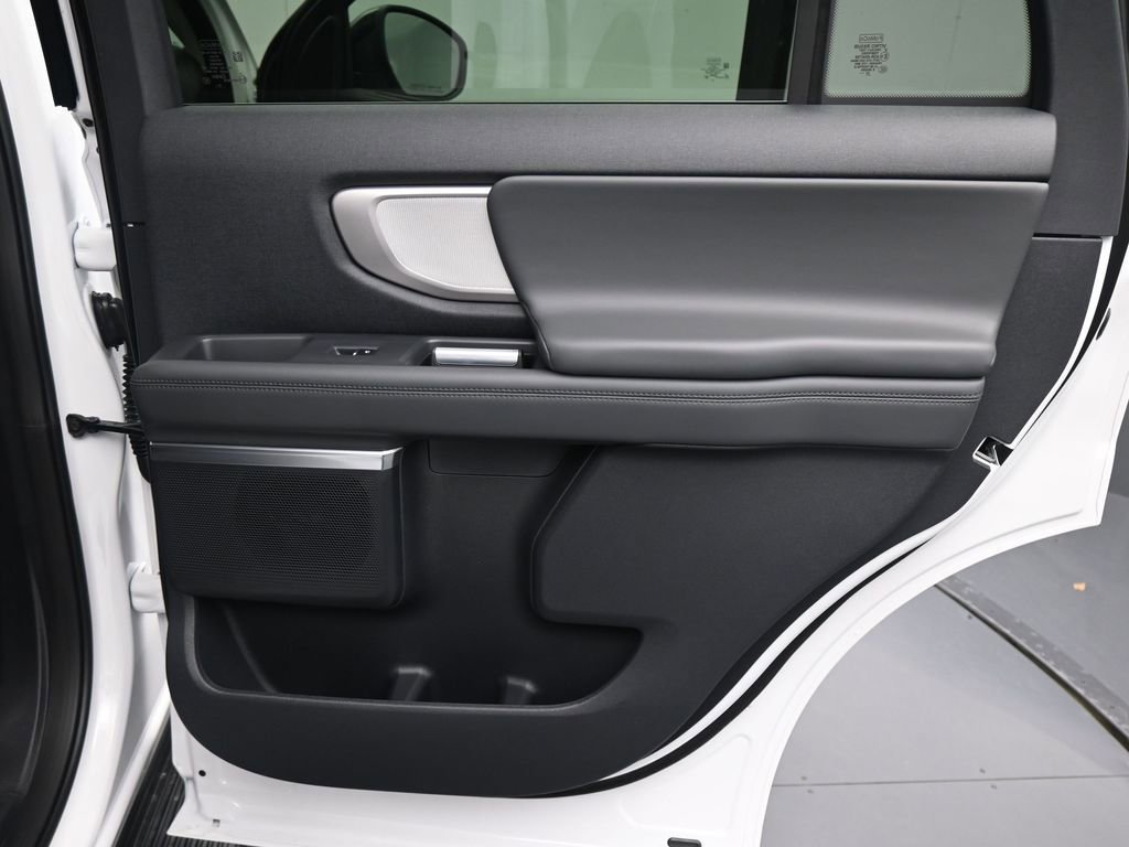 New 2026 Ford Expedition Active image 19