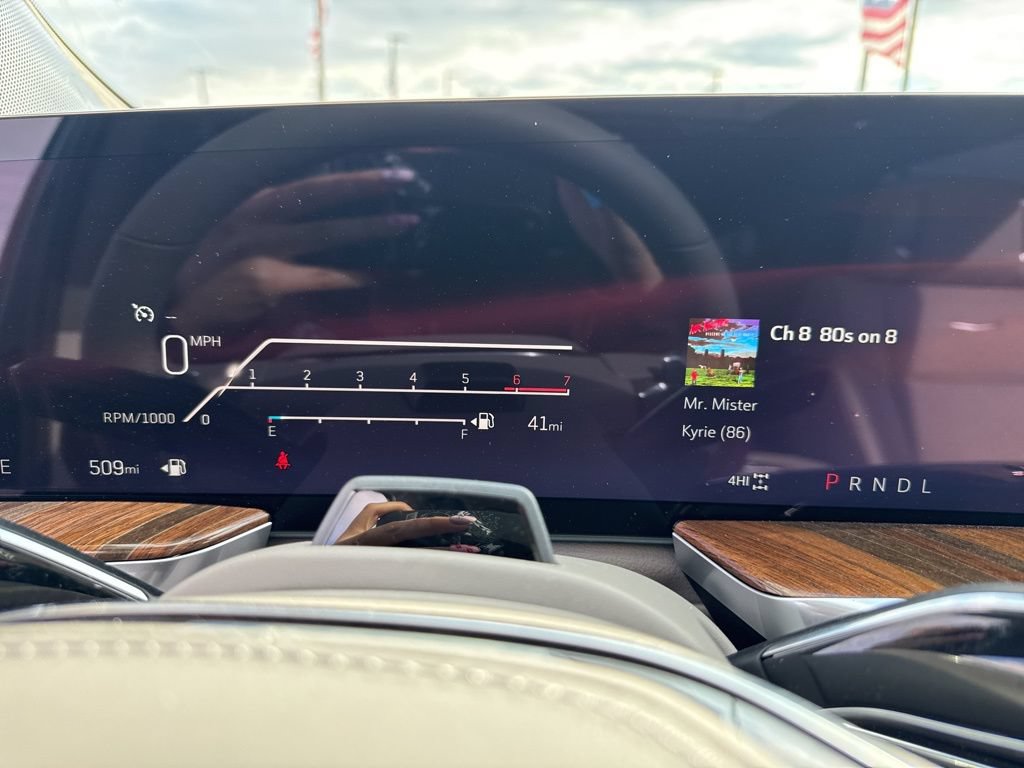 Used 2025 Cadillac Escalade Sport Platinum AWD/4WD image 28