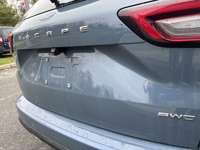 Used 2023 Ford Escape ST-Line Elite w/ Premium Technology Package AWD/4WD image 10